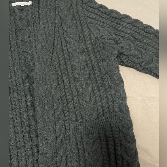 Knitted Mid-length Cardigan - Picture 4 of 6